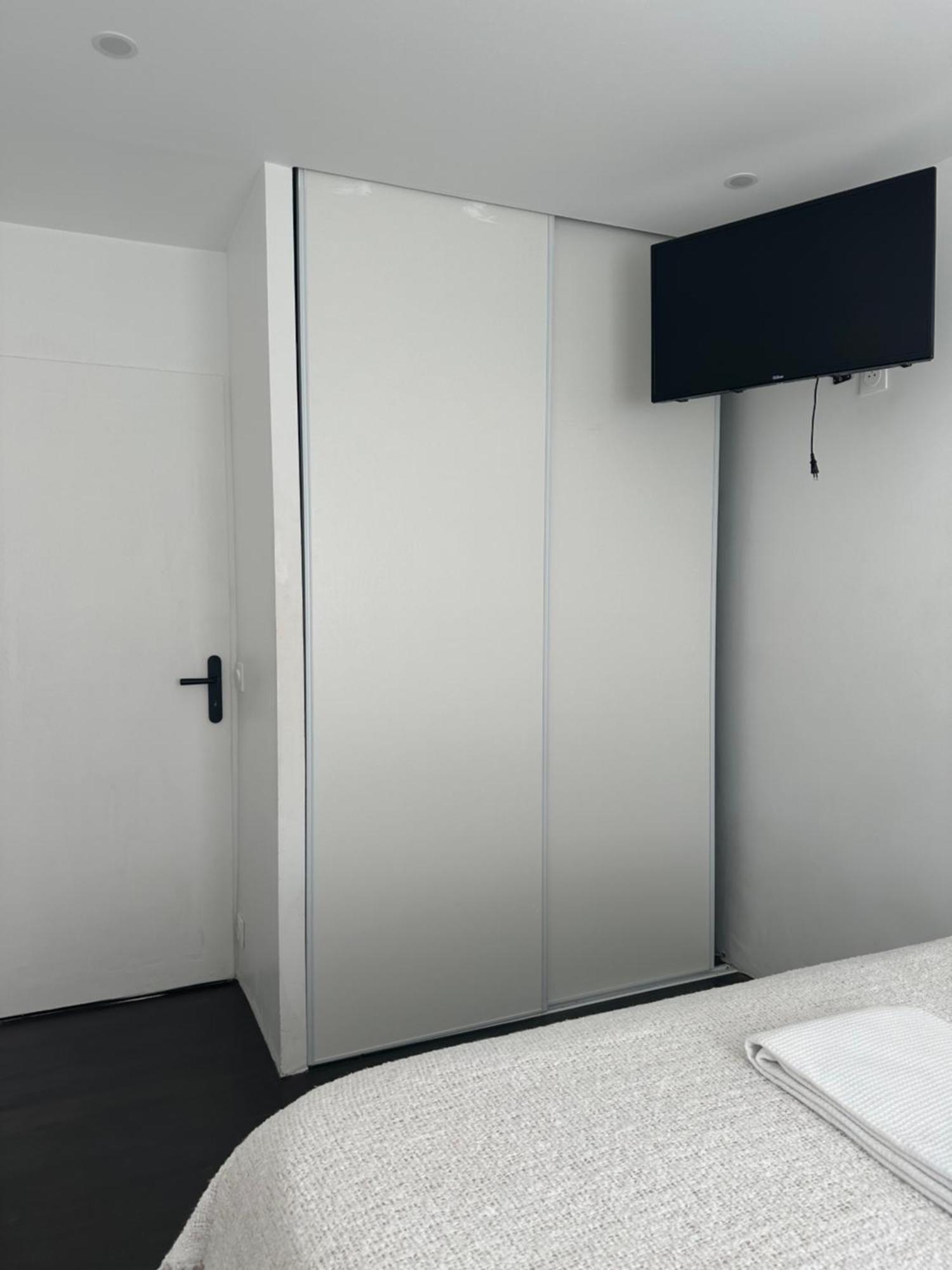 Location De Chambre Privee Dans Residence Prive, Jardins Et Parking Gratuit 1 Min To Tramway Et 9 Min De Centre-Ville, Accessibilite A Plusieurs Transports Nice Luaran gambar